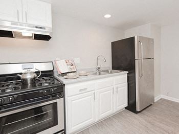 Stainless Steel Appliances at Westerly Shores